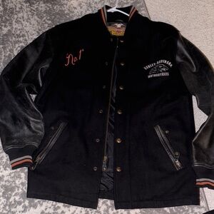RARE Harley Davidson Factory Sample Large Leather Riding Jacket Black Rimmed
